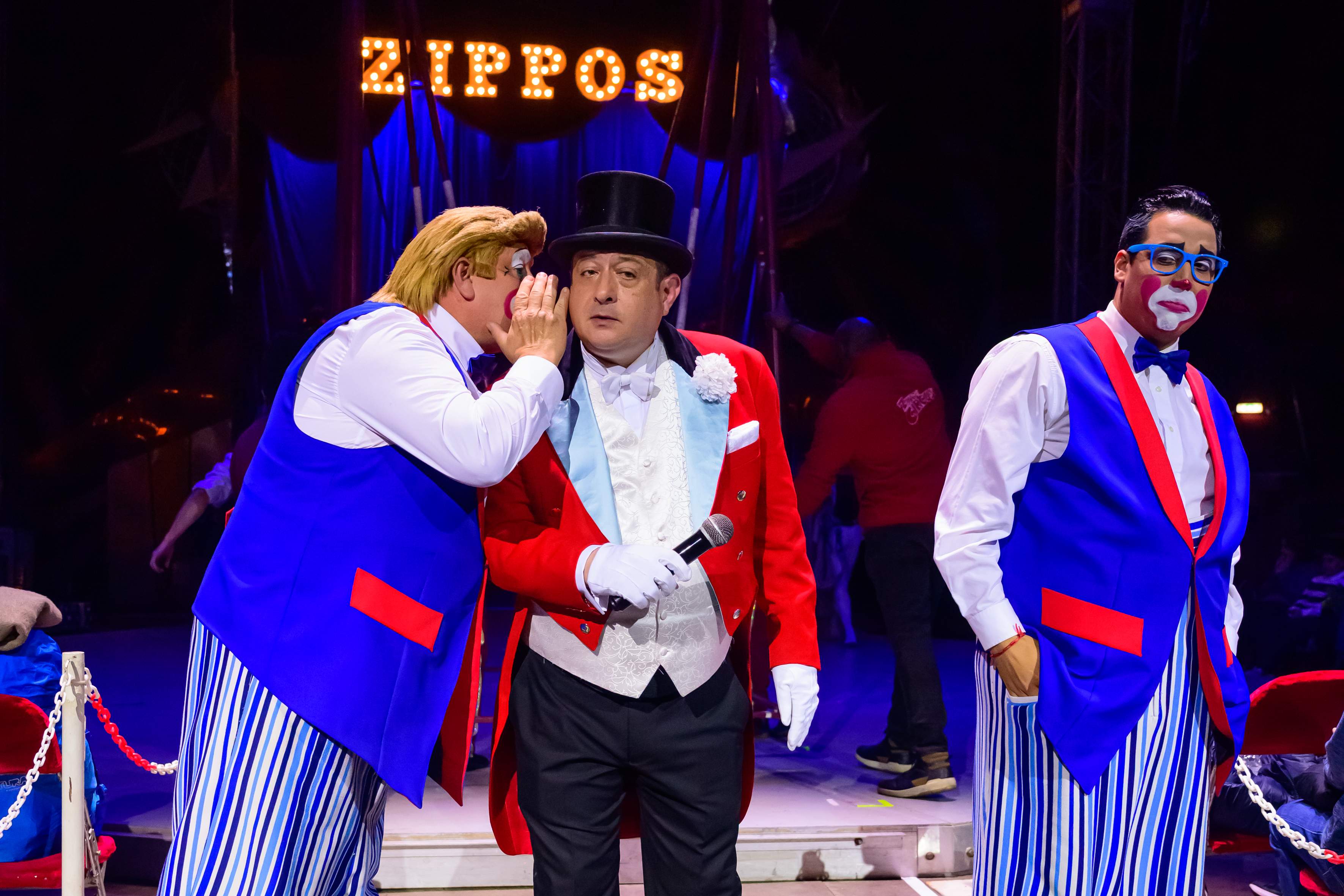 Ringmaster Winnie & Los Rivelinos Clowns